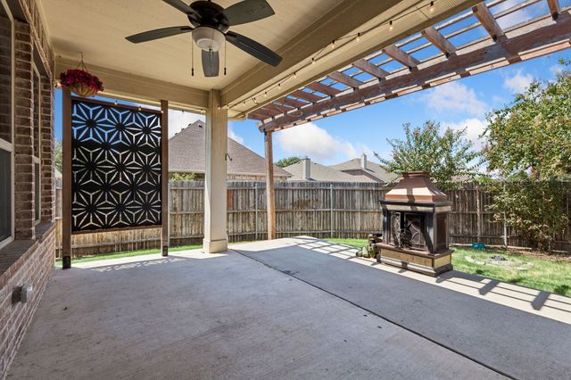 705 Austin Lane, Lavon, TX 75166