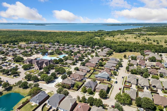 705 Austin Lane, Lavon, TX 75166