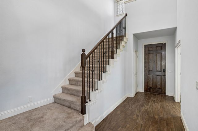 705 Austin Lane, Lavon, TX 75166