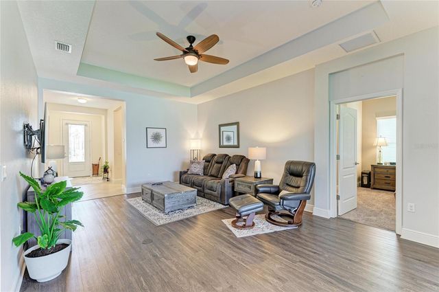 7750 RIDGELAKE CIRCLE, Bradenton, FL 34203