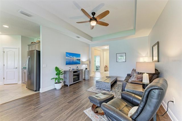 7750 RIDGELAKE CIRCLE, Bradenton, FL 34203