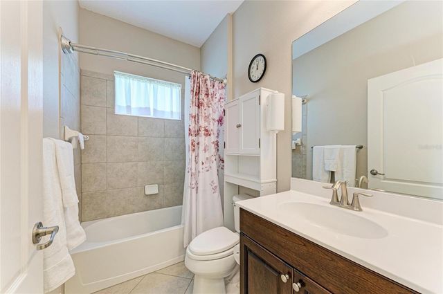 7750 RIDGELAKE CIRCLE, Bradenton, FL 34203