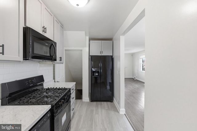 138 MISSISSIPPI AVE SE, Washington, DC 20032