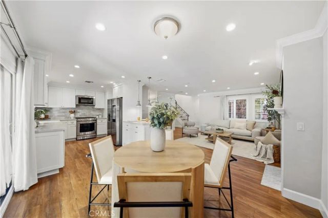 1429 Valley View Road 18, Glendale, CA 91202