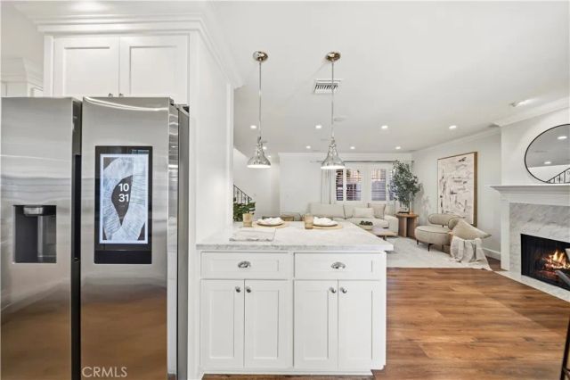 1429 Valley View Road 18, Glendale, CA 91202