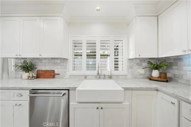 1429 Valley View Road 18, Glendale, CA 91202