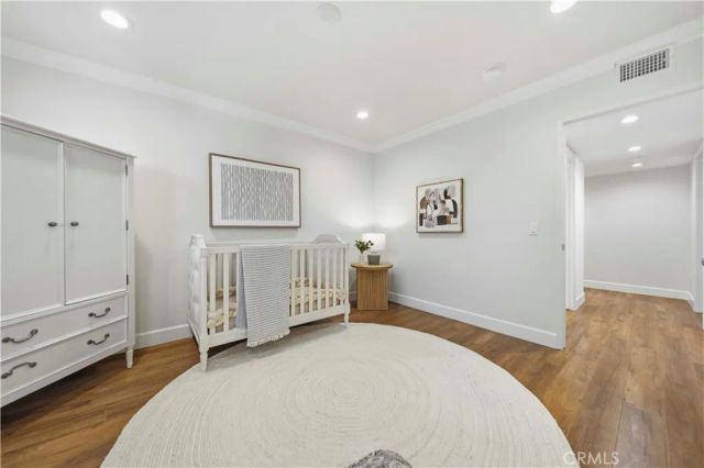 1429 Valley View Road 18, Glendale, CA 91202