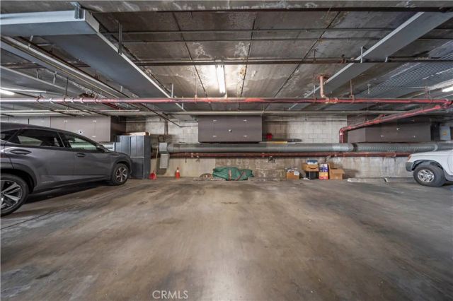1429 Valley View Road 18, Glendale, CA 91202