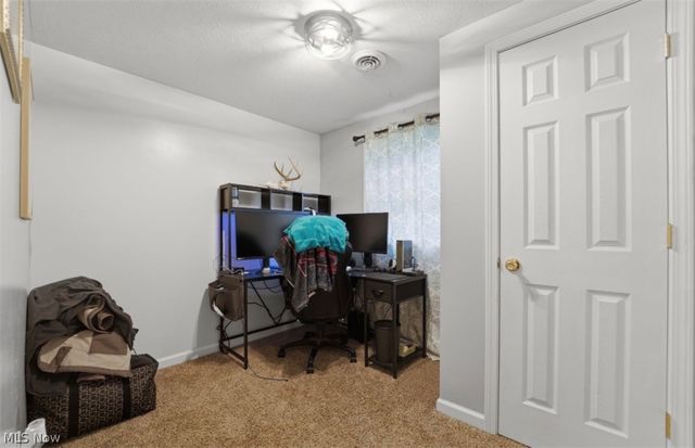 4132 Benetka Road, Ashtabula, OH 44004