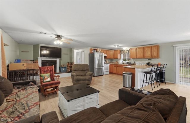 4132 Benetka Road, Ashtabula, OH 44004