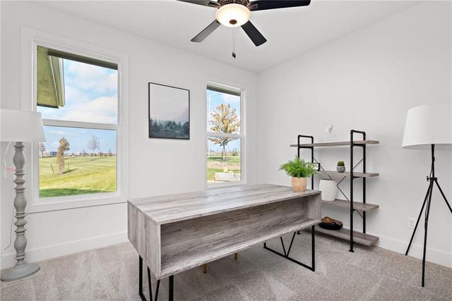 17463 W 163rd Place, Olathe, KS 66062