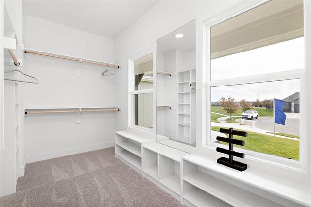 17463 W 163rd Place, Olathe, KS 66062