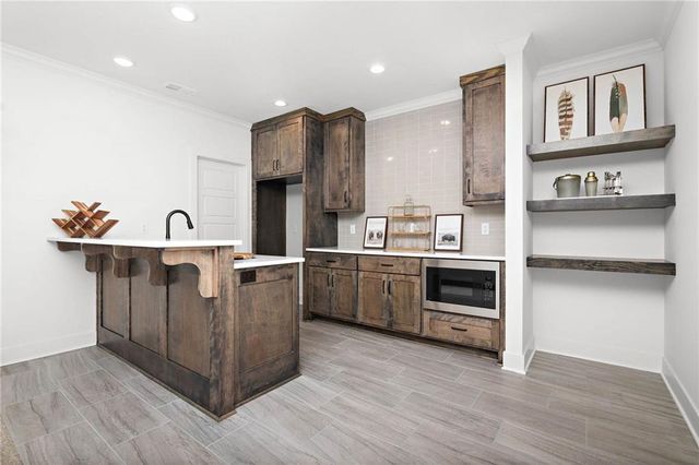 17463 W 163rd Place, Olathe, KS 66062