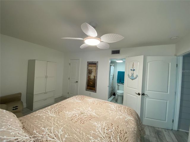 230 MEDALLION BOULEVARD D, Madeira Beach, FL 33708