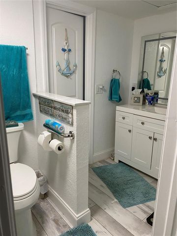 230 MEDALLION BOULEVARD D, Madeira Beach, FL 33708