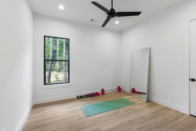 15868 Wooded Trail Way, Willis, TX 77378