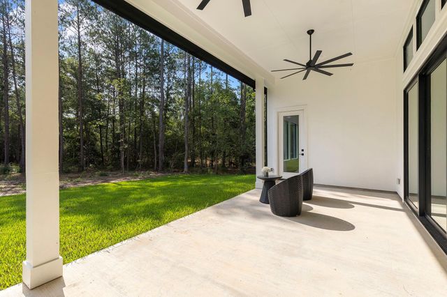 15868 Wooded Trail Way, Willis, TX 77378