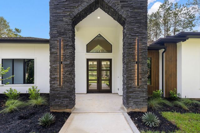 15868 Wooded Trail Way, Willis, TX 77378