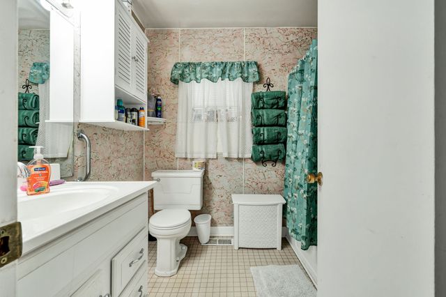 124 Parker Dr, NE, Cleveland, TN 37323