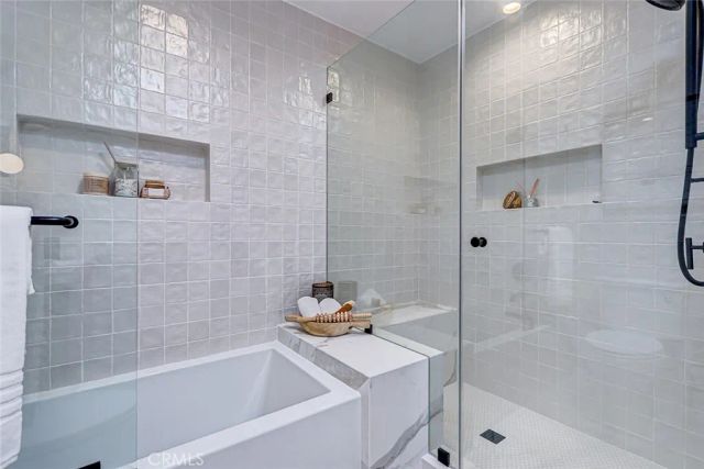 2100 Wendy Way, Manhattan Beach, CA 90266