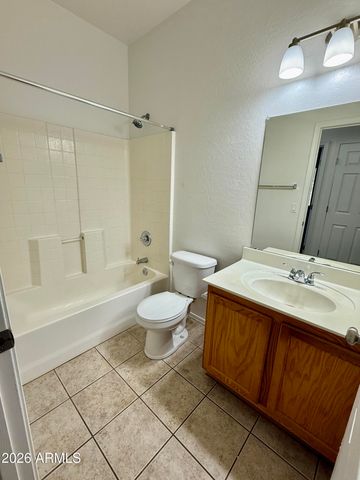 2300 E MAGMA Road 42, San Tan Valley, AZ 85143