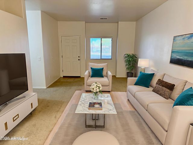 2300 E MAGMA Road 42, San Tan Valley, AZ 85143