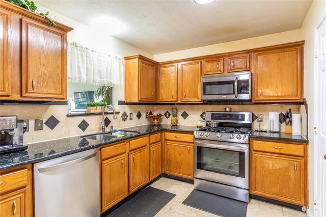 7323 Colony View Lane, Missouri City, TX 77459