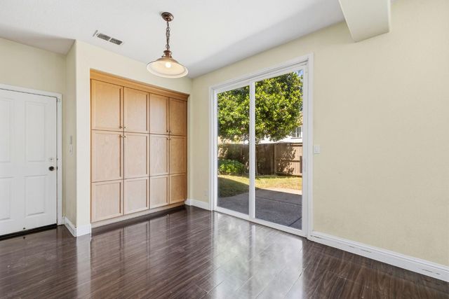 4402 Dunnwood Dr, El Dorado Hills, CA 95762