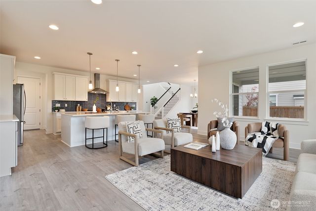 23546 SE 271st Street, Maple Valley, WA 98038