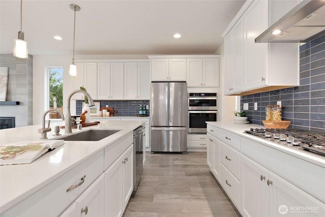 23546 SE 271st Street, Maple Valley, WA 98038