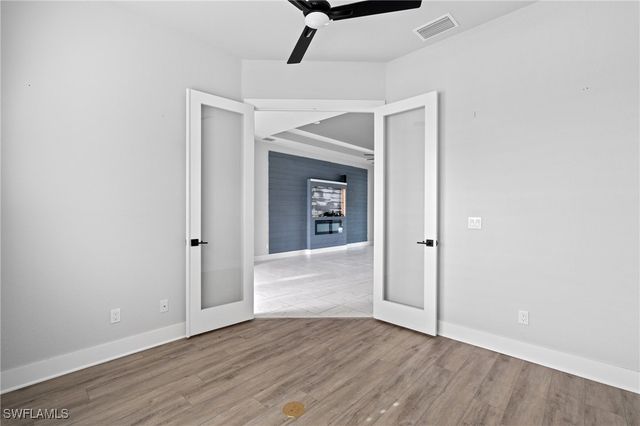 1521 SW 43rd LN, Cape Coral, FL 33914