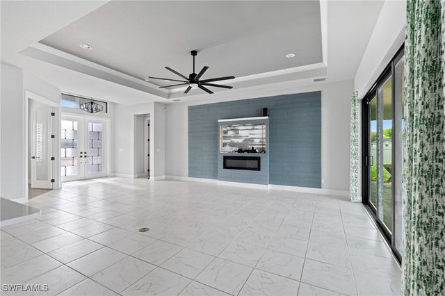 1521 SW 43rd LN, Cape Coral, FL 33914