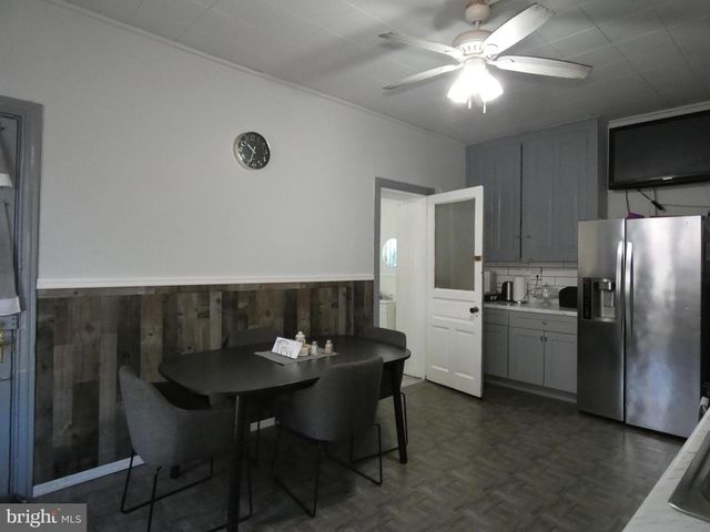 6605 N 7TH ST, Philadelphia, PA 19126