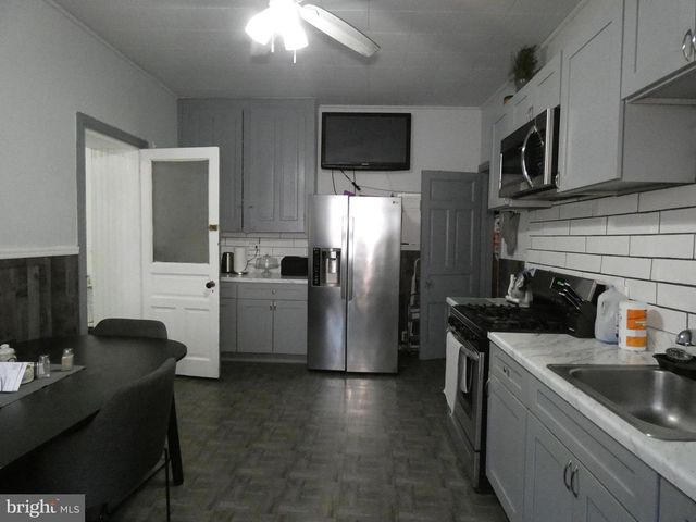 6605 N 7TH ST, Philadelphia, PA 19126