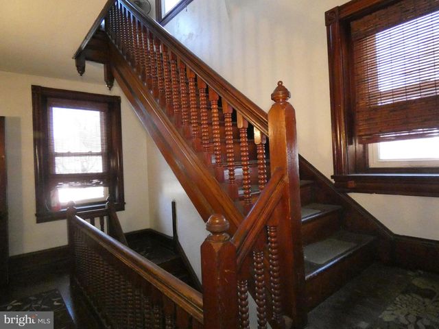 6605 N 7TH ST, Philadelphia, PA 19126