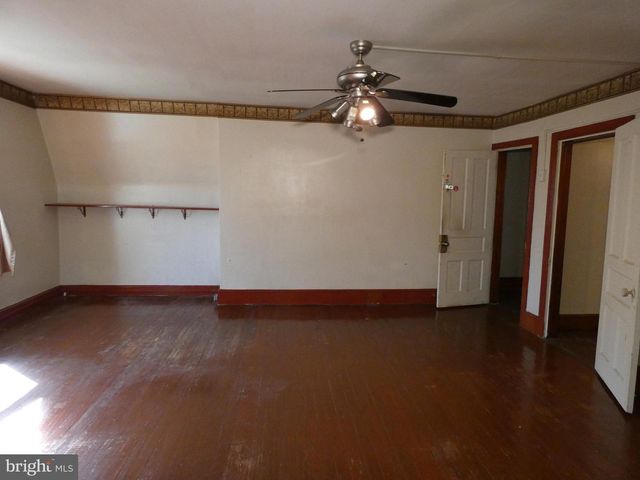 6605 N 7TH ST, Philadelphia, PA 19126