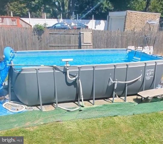 6605 N 7TH ST, Philadelphia, PA 19126