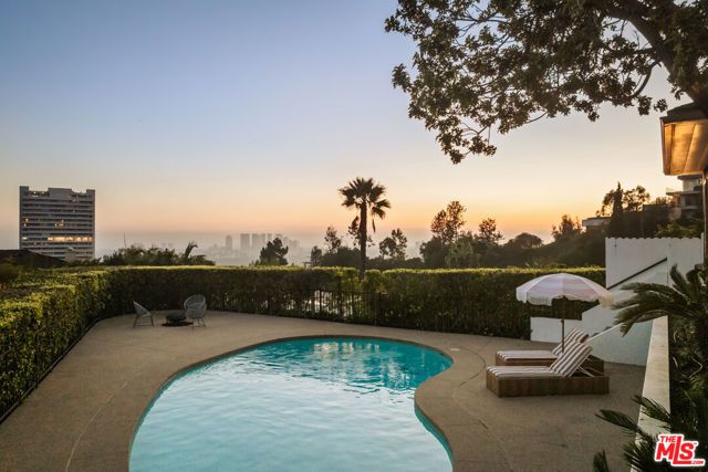 9279 Sierra Mar Drive, Los Angeles, CA 90069