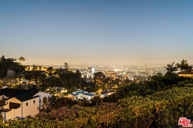 9279 Sierra Mar Drive, Los Angeles, CA 90069