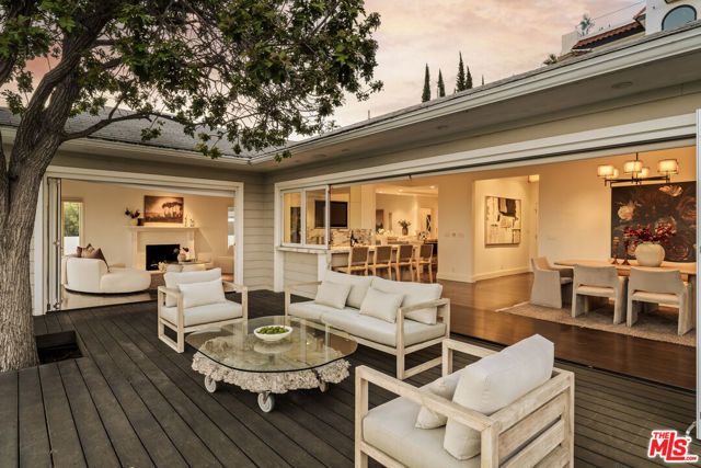 9279 Sierra Mar Drive, Los Angeles, CA 90069