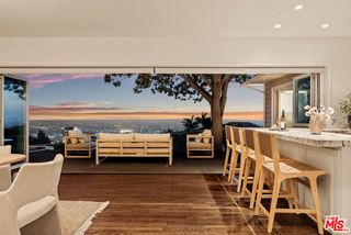 9279 Sierra Mar Drive, Los Angeles, CA 90069