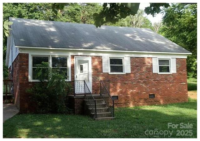 1129 Rita Avenue, Statesville, NC 4832