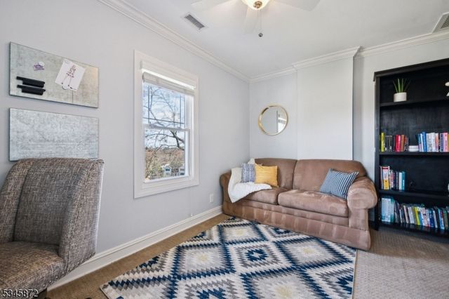 25 Clark St, Summit City, NJ 07901