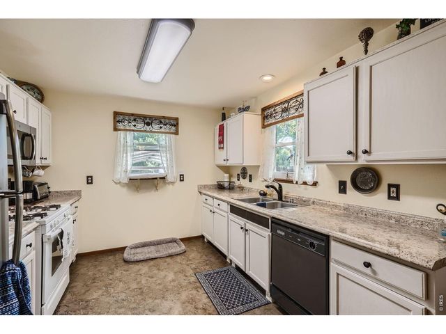 1567 E 6th St, Loveland, CO 80537