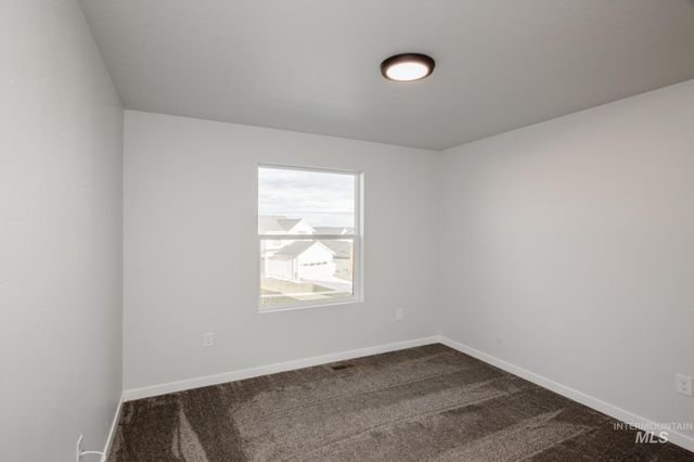 2051 S Summerson Way, Meridian, ID 83642