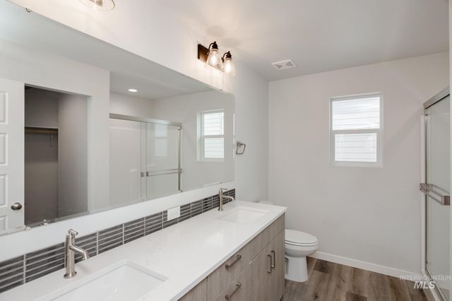 2051 S Summerson Way, Meridian, ID 83642
