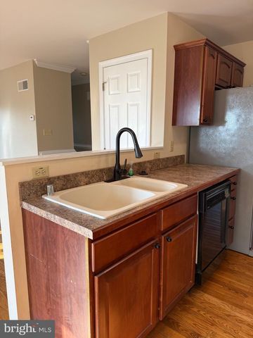 51 CRYSTAL HILL CT, Strasburg, VA 22657