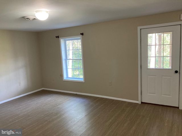 51 CRYSTAL HILL CT, Strasburg, VA 22657