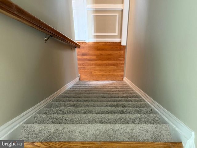 51 CRYSTAL HILL CT, Strasburg, VA 22657