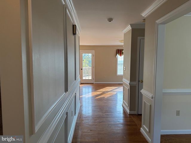 51 CRYSTAL HILL CT, Strasburg, VA 22657